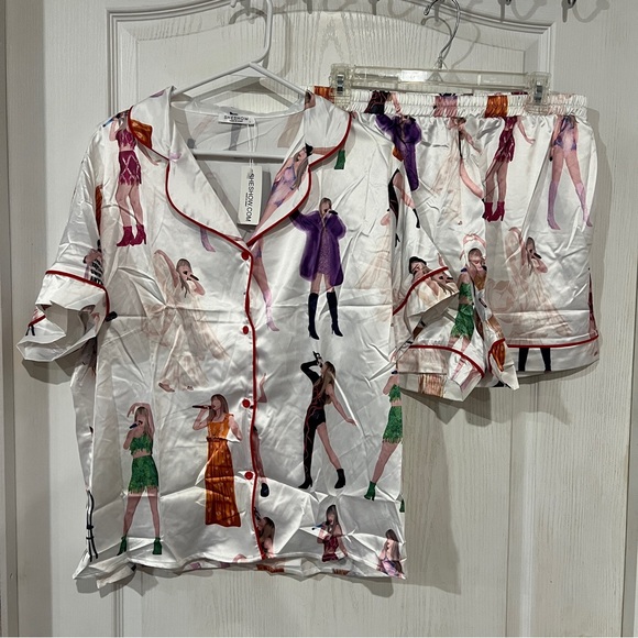 Sheshow Other - NWT Taylor Swift Pajamas